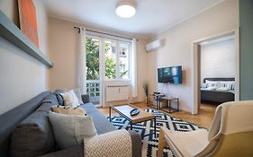 Cozy 1 Bdrm, Top Center, Solunska Near Vitoshka Street